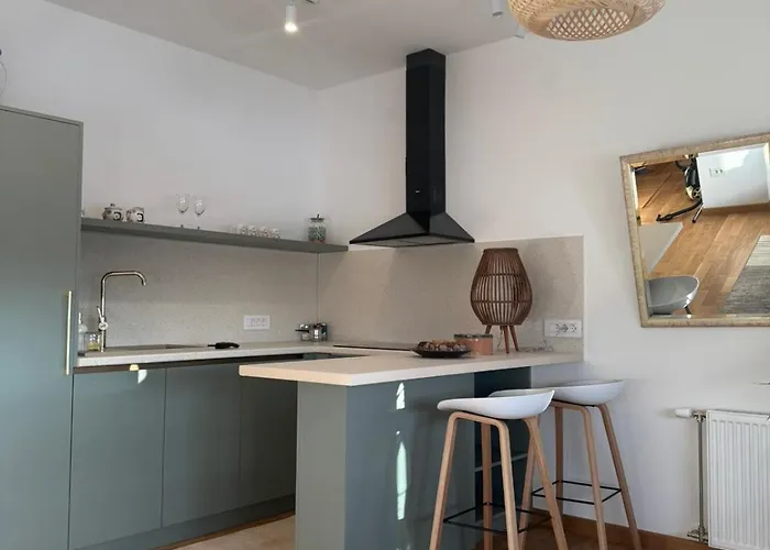 Royal021 Ns Novi Sad