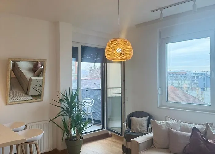 Royal021 Ns Apartment Novi Sad