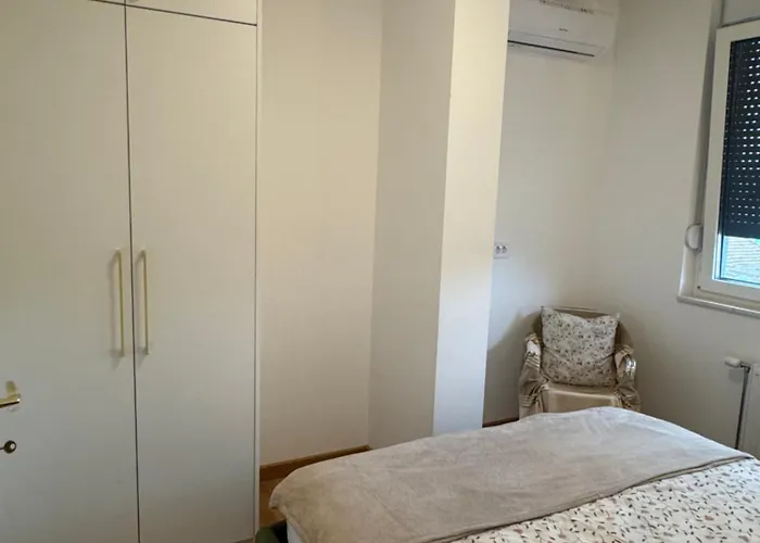 Royal021 Ns Novi Sad